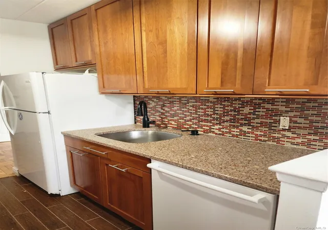Homes for sale in Greenburgh, NY | 370 Central Ave, Greenburgh, NY 10522
