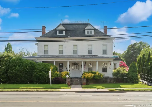 2nd image of 1510 Grand Ave, Hempstead, NY 11510 | MLS# 994321