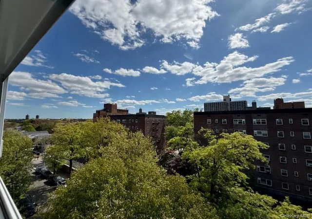 Photo 3 of Sale Pending at 43 57 Union St #6H, Flushing, NY 11355 | MLS# 994323 | Listing updated on 2026-09-18