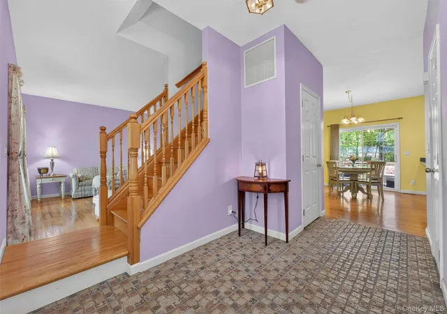 Photo 3 of Single family home for sale at 172 Westchester Ave, Buchanan, NY 10511 | MLS# 994355 | Listing updated on 2026-10-07