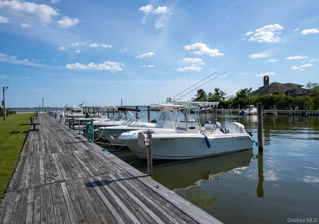 Photo 3 of Single family home for sale at 27 Canvasback Ln, East Quogue, NY 11942 | MLS# 994387 | Listing updated on 2026-05-06