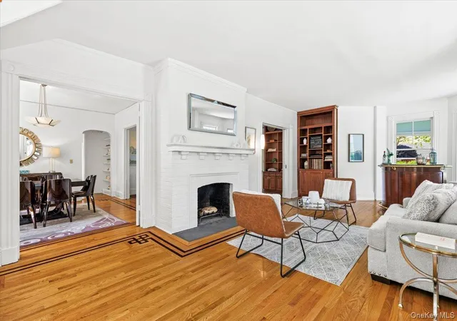 Photo 3 of Sale Pending at 6 Linden Ave, Larchmont, NY 10538 | MLS# 994397 | Listing updated on 2026-05-18
