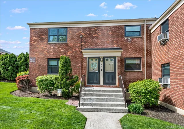 2nd image of 74-16 220Th St, Oakland Gardens, NY 11364