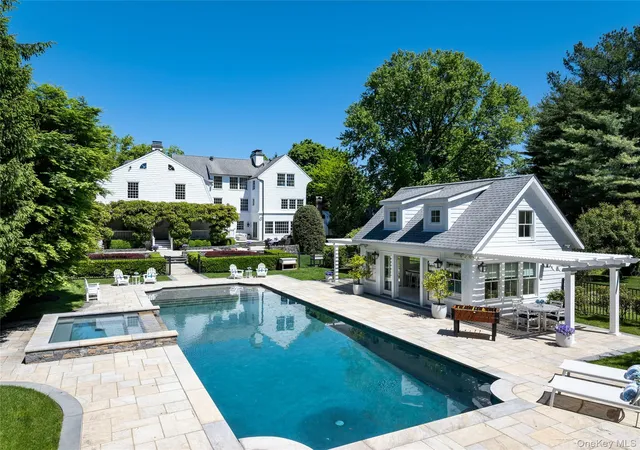 3rd image of 280 Highland Rd, Rye, NY 10580 | MLS# 994413