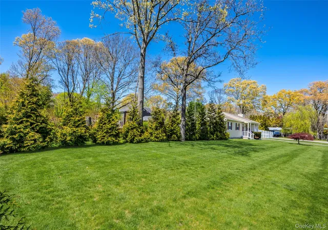 5th image of 405 Puritan Dr, Shirley, NY 11967 | MLS# 994416