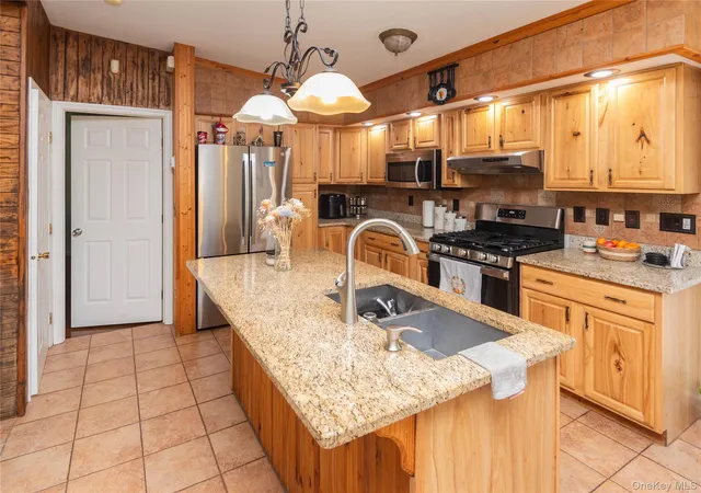 3rd image of 29 Murray Rd, Middletown, NY 10940 | MLS# 994440