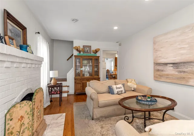 Photo 3 of Sale Pending at 32 Buffalo Ave, Hempstead, NY 11561 | MLS# 994514 | Listing updated on 2026-09-19