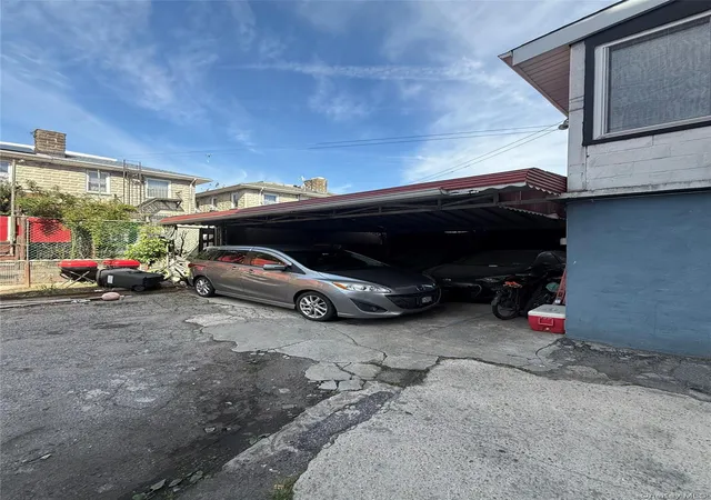 Photo 3 of Sale Pending at 1129 Beach Ave, Bronx, NY 10472 | MLS# 994525 | Listing updated on 2026-06-21