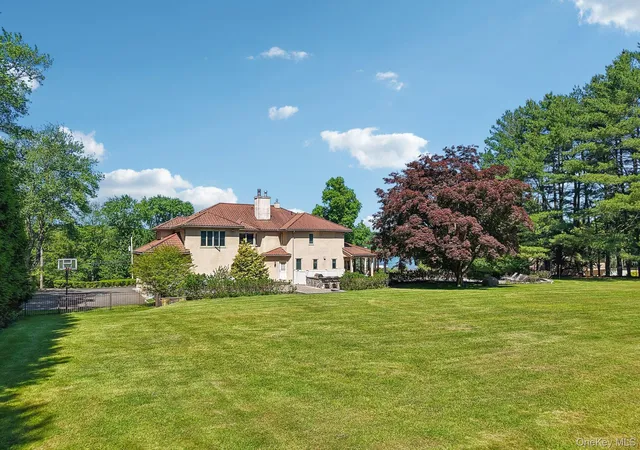 Homes for sale in Clarkstown, NY | 250 Old Mill Rd, Clarkstown, NY 10994 | MLS# 994533