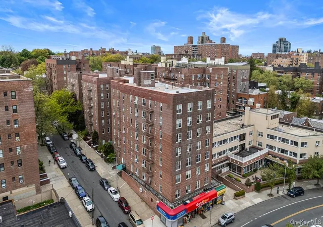 2nd image of 67-25 Dartmouth St, New York, NY 11375