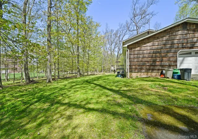 Photo 4 of Sale Pending at 13 Kupperman Ln, Monsey, NY 10952 | MLS# 994547 | Listing updated on 2026-06-18