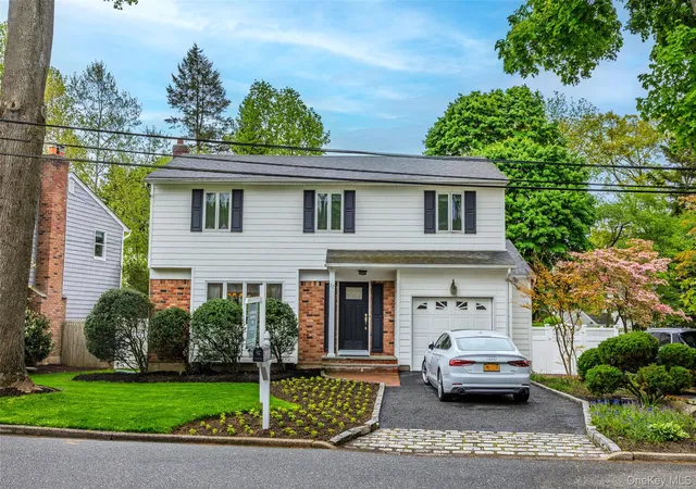 2nd image of 22 W Maple Rd, Huntington, NY 11740 | MLS# 994601