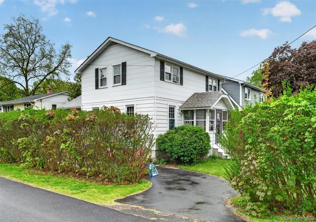 Homes for sale in Greenwood Lake, NY | 10 Hazen St, Greenwood Lake, NY 10925 | MLS# 994624