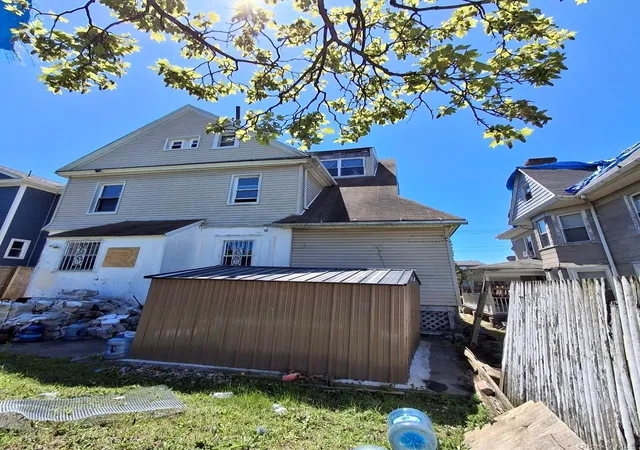 2nd image of 157 Glenwood Ave, Yonkers, NY 10703 | MLS# 994686