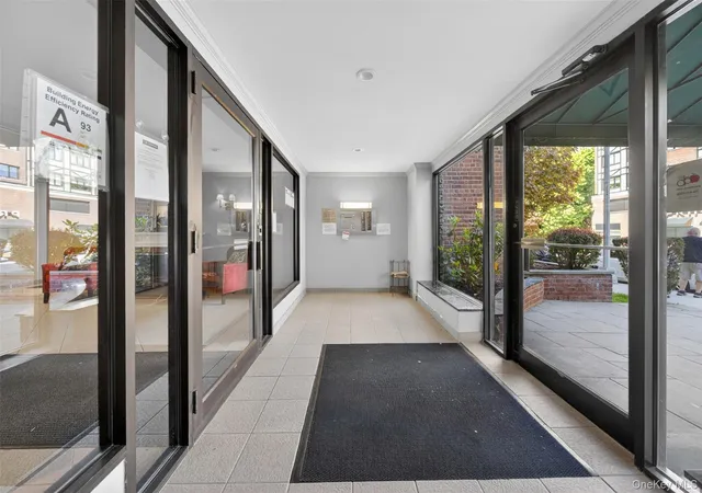 Photo 3 of Sale Pending at 241 20 Northern Blvd #4P, Little Neck, NY 11362 | MLS# 994734 | Listing updated on 2026-05-19