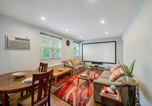 4th image of 261-10 Langston Ave, New York, NY 11004