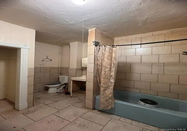 17th image of 141 S William St, Newburgh (city), NY 12550 | MLS# 994771