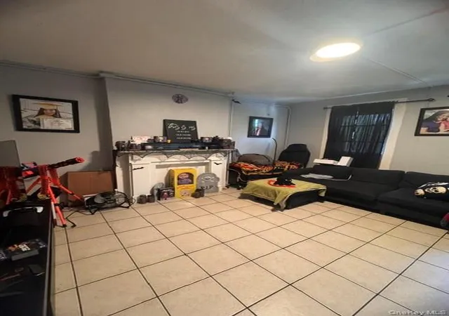 3rd image of 141 S William St, Newburgh (city), NY 12550 | MLS# 994771