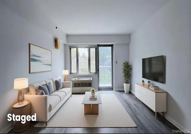 2nd image of 6434 Grand Central Pkwy #3D, Forest Hills, NY 11375 | MLS# 994828