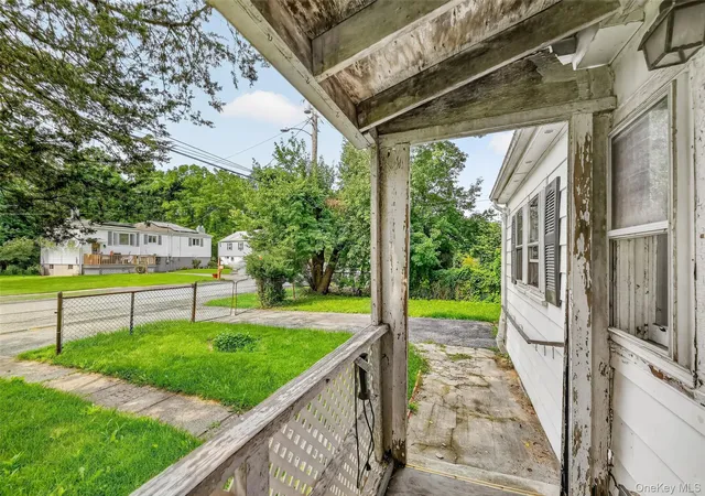 3rd image of 4 Benview Rd, Hyde Park, NY 12538 | MLS# 994846