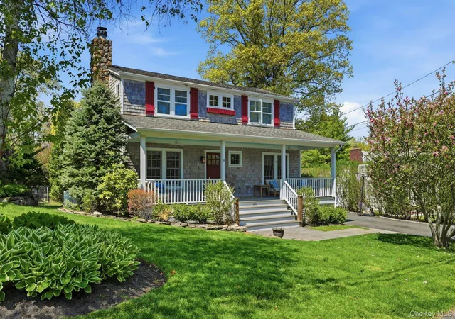 1st image of 200 Grant St, Centerport, NY 11721 | MLS# 994850