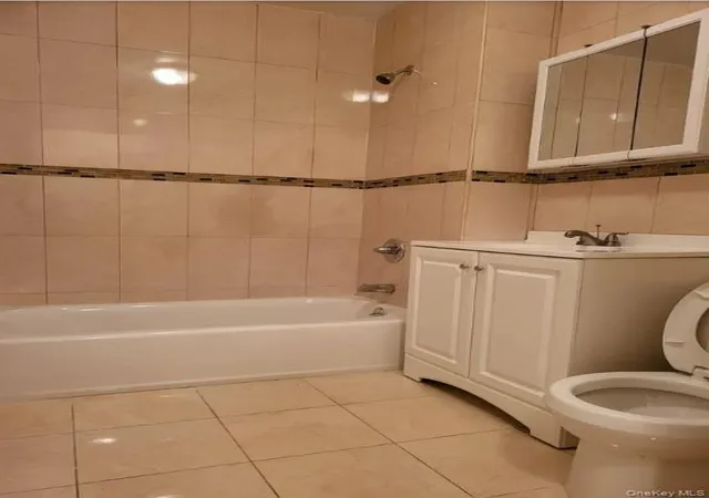 4th image of 27 Cox Pl, Brooklyn, NY 11208 | MLS# 994865