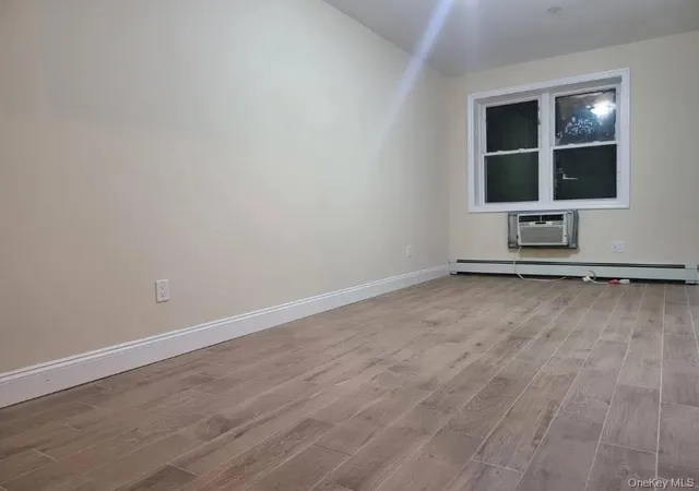 5th image of 27 Cox Pl, Brooklyn, NY 11208 | MLS# 994865
