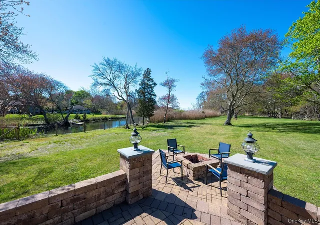 Photo 3 of Single family home for sale at 111 S Country Rd, Southampton, NY 11960 | MLS# 994875 | Listing updated on 2026-09-20