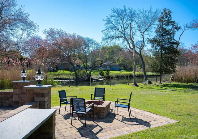 Photo 4 of Single family home for sale at 111 S Country Rd, Southampton, NY 11960 | MLS# 994875 | Listing updated on 2026-09-20