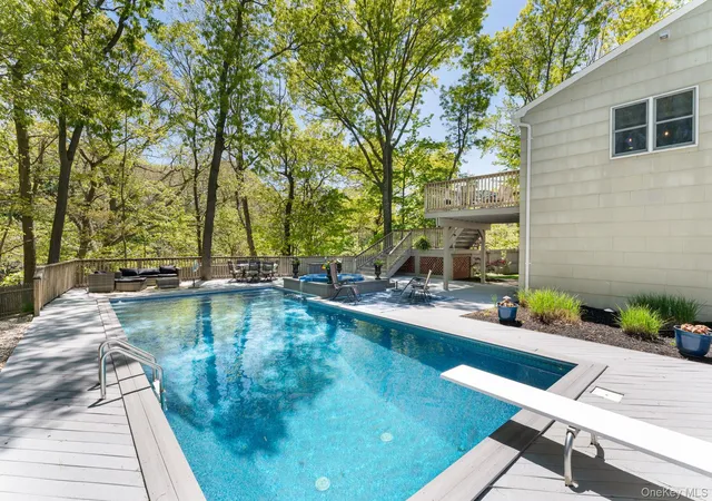3rd image of 21 Laurita Gate, Port Jefferson, NY 11777 | MLS# 994909