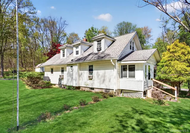 2nd image of 721 Goshen Turnpike, Circleville, NY 10919 | MLS# 995002