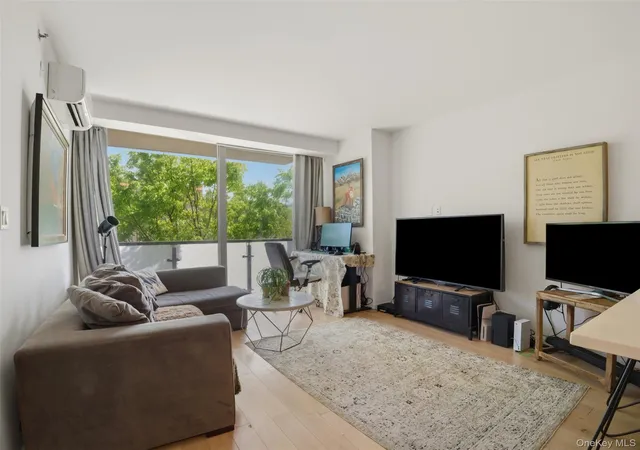 Listing Photo 4 - Condo for sale in The Ammann located at 40 Pinehurst Ave, New York, NY 10033 - Unit #2D