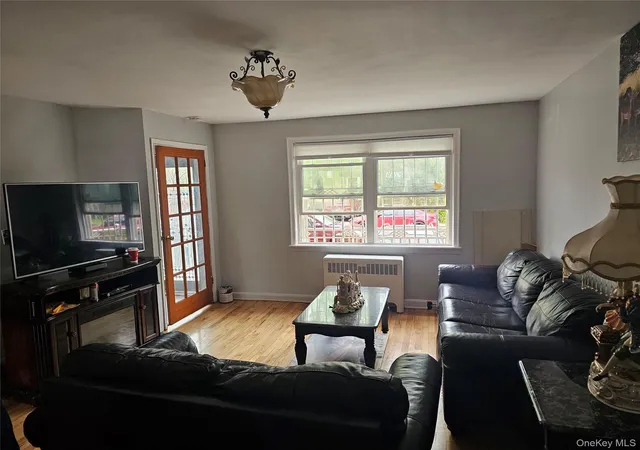 3rd image of 11474 225Th St, Cambria Heights, NY 11411 | MLS# 995032
