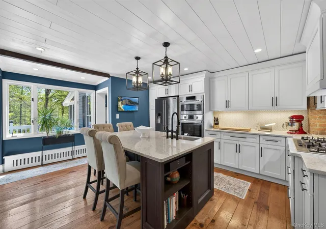 Photo 3 of Sale Pending at 88 Maple Ave, Warwick (town), NY 10990 | MLS# 995047 | Listing updated on 2026-08-25