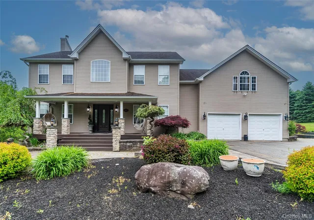 1st image of 1 Starlight Path, Newburgh (town), NY 12589 | MLS# 995061