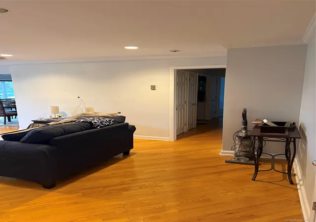 Listing Photo 5 - Condo for sale in building located at 332 Richard Ct, Pomona, NY 10970