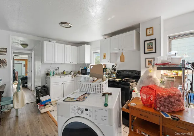 Listing Photo 5 - Condo for sale in building located at 25 S Prospect St, Kingston, NY 12401