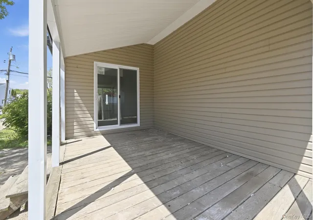 Homes for sale in West Babylon, NY | 284 15Th St, West Babylon, NY 11704 | MLS# 995139
