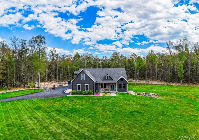 4th image of 240 Sinsabaugh Rd, Pine Bush, NY 12566 | MLS# 995154
