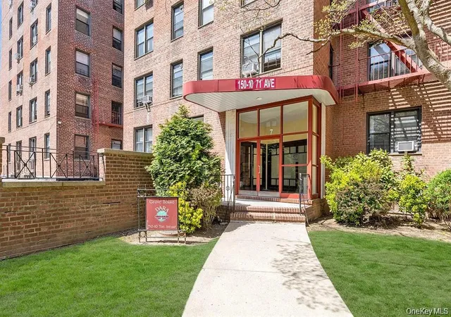 Photo 2 of House for sale at 150-10 71st Avenue #2K, New York, NY 11367 | MLS# 995176 | Listing updated on 2026-09-27