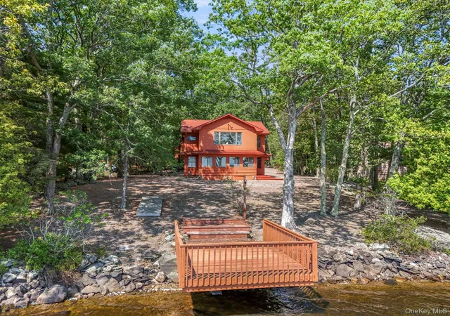 Photo 1 of Single family home for sale at 194 Canal Rd, Wurtsboro, NY 12790 | MLS# 995182 | Listing updated on 2026-09-02
