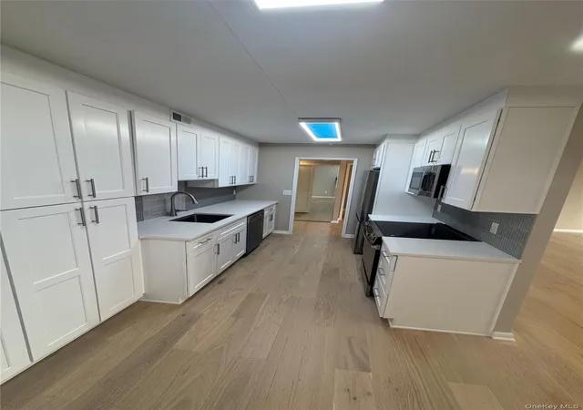Photo 5 of Condo for sale at 500 High Point Dr #506, Hartsdale, NY 10530 | MLS# 995184 | Listing updated on 2026-06-23