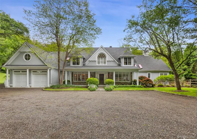 Photo 1 of Single family home for sale at 127 Boutonville Rd, Pound Ridge, NY 10576 | MLS# 995187 | Listing updated on 2026-10-09