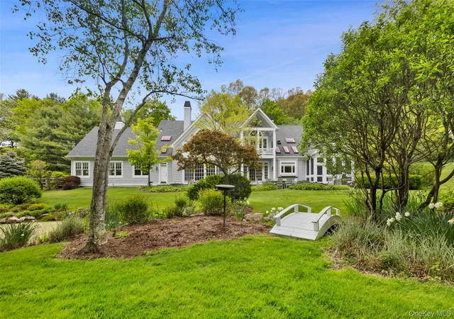 Photo 3 of Single family home for sale at 127 Boutonville Rd, Pound Ridge, NY 10576 | MLS# 995187 | Listing updated on 2026-10-09