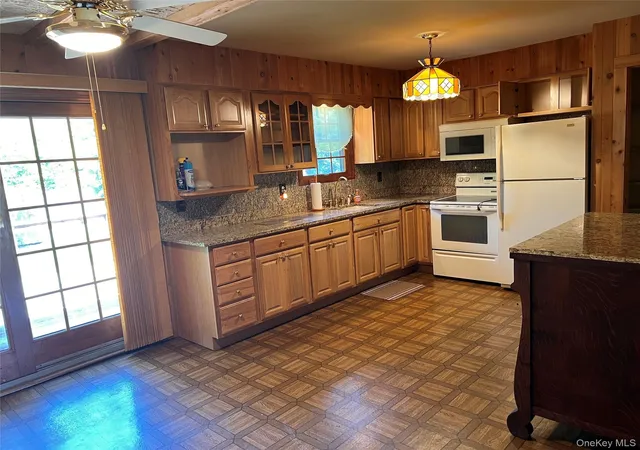Homes for sale in Southampton, NY | 27 A West Tiana Rd #A, Southampton, NY 11946 | MLS# 995191