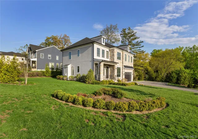 Photo 2 of Single family home for sale at 1 Sequoia Cir, North Hempstead, NY 11030 | MLS# 995204 | Listing updated on 2026-10-04