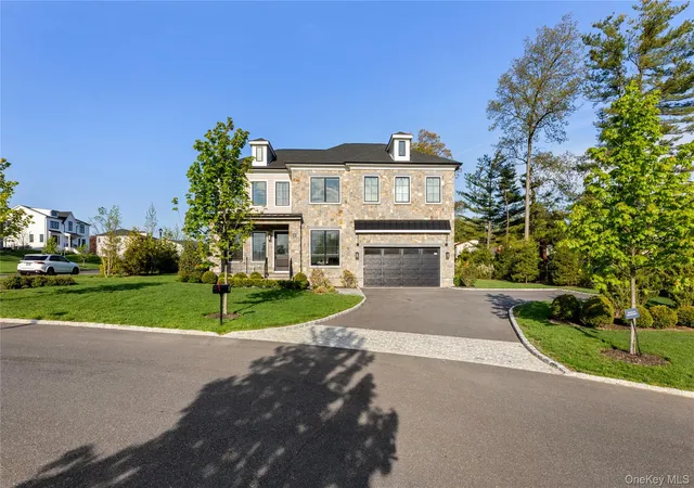Photo 3 of Single family home for sale at 1 Sequoia Cir, North Hempstead, NY 11030 | MLS# 995204 | Listing updated on 2026-10-04