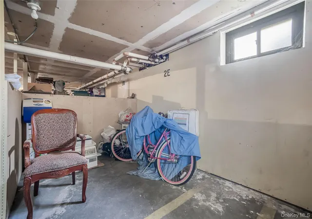 Homes for sale in New York, NY | 218 12 43rd Avenue, New York, NY 11361 | Houzeo