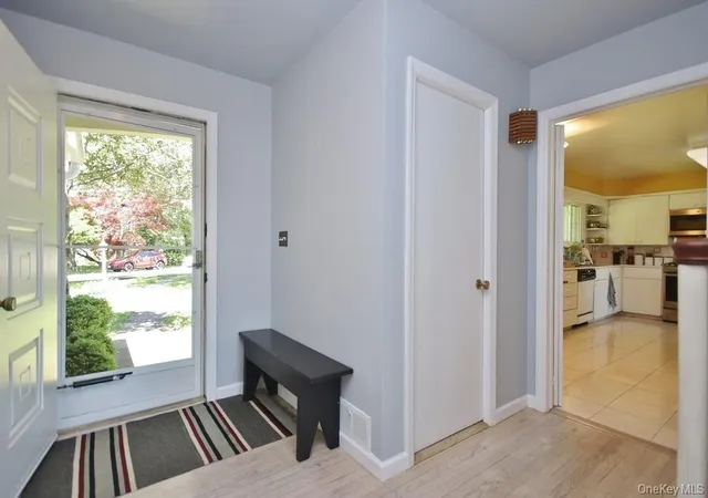 Photo 2 of Sale Pending at 28 Argyle Pl, Briarcliff Manor, NY 10510 | MLS# 995261 | Listing updated on 2026-06-04