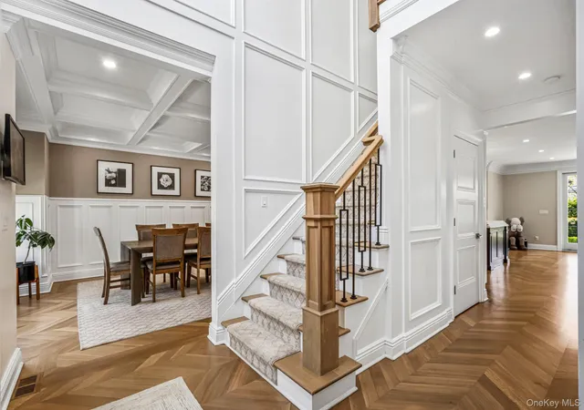 Photo 3 of Single family home for sale at 25 Boyd Dr, Westbury, NY 11590 | MLS# 995345 | Listing updated on 2026-08-29